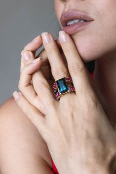 Fiszman Jewel rubellite green tourmaline ring in white gold. 18K White Gold Green Tourmaline 9.40ctw, Rubellite 9.68ctw Green Tourmaline Ring, Beach Stores, Discount Jewelry, Tourmaline Ring, Jewel Box, Fine Jewels, Green Tourmaline, White Gold Rings, Tourmaline