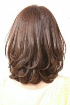 Braided Prom Hair, Shot Hair Styles, Shoulder Length Hair Cuts, Haircuts For Medium Hair, Short Hair Haircuts, Dark Brown Hair, Shoulder Length Hair, Medium Length Hair Cuts