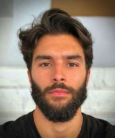 Muslim Beard, Medium Hairstyles For Men, Men's Facial Hair, Cool Hairstyles For Men, Beard Styles For Men