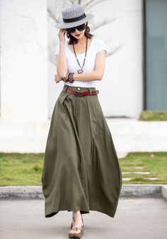 Army Green Skirt, Long Linen Skirt, Look Boho Chic, Long Skirt Outfits, Womens Skirts, Moda Chic, Wool Clothing, Skirt Maxi, Looks Street Style