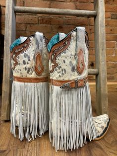 Corral Women's Fringed White Hair-On Hide Cowgirl Boots C4081 Western Boots With Tassels And Round Toe, Leather Fringe Boots For Rodeo, Western Festival Boots With Tassels, Western Boots With Tassels For Festival, White Western Boots For Country Events, White Country Boots For Ranch, White Country Style Boots For Ranch, Vamp Hair, Cute Harness