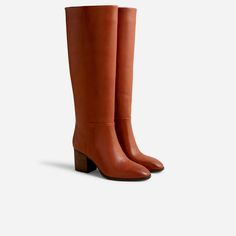 Classic Capsule Wardrobe, Fall Capsule Wardrobe, French Women, Knee High Leather Boots, Boots Knee, Chunky Boots, Heeled Ankle Boots, Tall Boots, Shoes Heels Boots