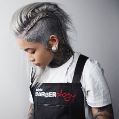 #babylisspro #babyliss4barbers #babylisspro_barberology #barberologyapron Long Punk Hair, Half Shaved Head Hairstyle, Shaved Long Hair, Long Hair Shaved Sides, Half Shaved Head, Rock Hairstyles, Viking Hair