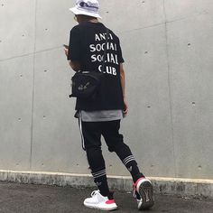 Youtube: @bigSamDaBoss Anti Social Social Club, Men Street, Anti Social, Social Club, Mens Fashion Trends, Men Looks, Streetwear Outfit, Mens Streetwear, Mens Street Style