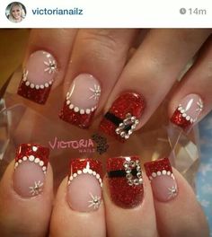 Santa Claus Nail Design, Elegant Christmas Nails Acrylic, Santa Nail Designs, Santa Nails Christmas, Christmas Toenail Designs, Santa Nails Design, Christmas Pedicure Designs, Christmas Toe Nail Designs, Christmas Nails Santa