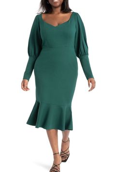 With a sweetheart neckline and Juliet sleeves, this dress can't help but show its romantic inclinati Eloquii Dress, Sweetheart Neck Dresses, Long Sleeve Sheath Dress, Midi Bodycon Dress, Plus Size Designers, Bodycon Midi, Sweetheart Neck, Midi Dress Bodycon, Plus Size Blouses