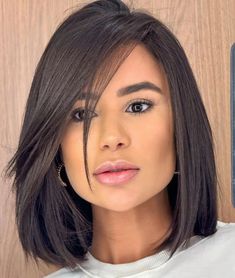 Hair Dye Brands, Shoulder Length Bob Haircut, Angled Bob Hairstyles, Thick Hair Styles Medium, Haircuts For Medium Length Hair, Long Bob Haircuts, Brown Hair Balayage, Haircuts For Medium Hair, Penteado Cabelo Curto