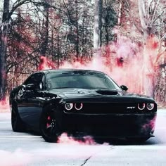 Dodge Challenger Black, Dodge Challenger Hellcat, Modern Muscle Cars, Image Moto, Challenger Hellcat, Challenger Srt Hellcat, Dodge Challenger Srt Hellcat