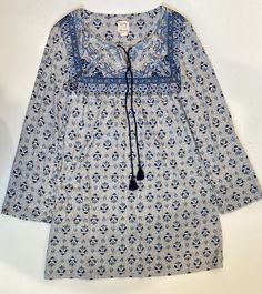 Lucky Brand Girls Size-M Blue Print Bo-Ho Dress. Bo Ho, Blue Print, Boho Dress, Lucky Brand, Bell Sleeves, Bell Sleeve Top, Sleeve Top, Women's Top, Blue