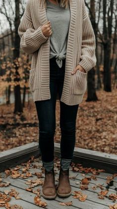 Hygge Outfit, Fall Casual Outfits, Thrift List, Fabulous 50, Girly Clothes, Hygge Life, Closet Wishlist, Fashion Fails, Weather Outfits