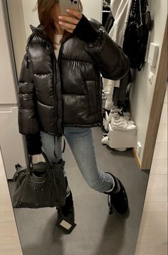 Europe Fall Outfits, Vinter Mode Outfits, Outfits For 2023, Look Legging, Viral On Tiktok, Estilo Indie, Skandinavian Fashion, Chique Outfits