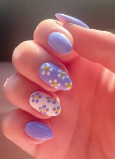 Lilac Nails Design, Light Purple Nails, Violet Nails, Lilac Nails, Cute Simple Nails, Purple Nail Designs, Lavender Nails