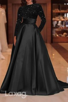 Formal Cocktail Party, Sequin Evening Gowns, Fall Wedding Guest, Dresses Formal Elegant, Timeless Dress, Evening Gowns Elegant, Designer Lehenga