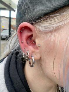 Only want a few more for this ear!! Three Lobe Piercings Silver, 5 Ear Piercings In A Row, 3rds Ear Piercing, Ear Piercing Inspo Silver, Ear Piercing Ideas Aesthetic Silver, Pericings Ideas Ears, Baddie Ear Piercings, Ear Piercings Stack