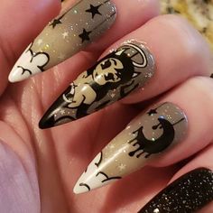 Satanic Nail Art, Nails Now, Angel And Devil, Nail Pro, Nails Magazine, Girls Nails