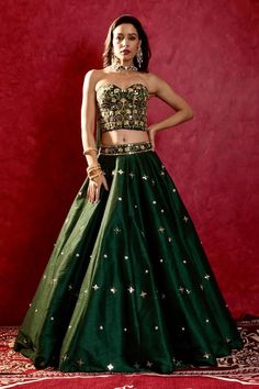 Emerald green lehenga with bead, sequin, nakshi, zari, thread, mirror embroidery. Paired with sweetheart neck embroidered corset and mirror work choker dupatta. - Aza Fashions Choker Dupatta, Bridal Crop Top, Grey Lehenga, Emerald Green Blouse, Embroidered Corset, Kurta Lehenga, Gold Lehenga, Prince Coat, Waistcoat Woman