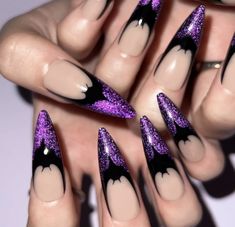 Gothic Purple Cat Eye French Tip Bat Almond Stiletto Nails Nail Bat, Ballerina Halloween, Press On Nails French, Bat Nails, Halloween Manicure, Nail Type, Nail Forms, Gradient Nails, Manicure Set