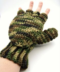 Camo Yarn, Crochet Kids Blanket, Crochet Braids Freetress, Knitting Gloves Pattern, Crochet Slipper Boots, Convertible Mittens, Gloves Crochet