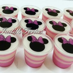 there are many cups with minnie mouse designs on them