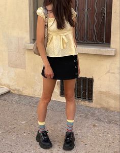 Gilmore Girls Autumn, Summer Vintage Outfits, Fashion Outfits Spring, How To Have Style, Casual Outfits Fashion, Fashion Tiktok, Summer Vintage, Outfits Spring