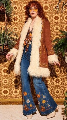 The Hippie Shake, 70s Inspired Outfits, Look 80s, Mode Pop, Moda Hippie, Penny Lane Coat, Character Clothing, Mode Hippie