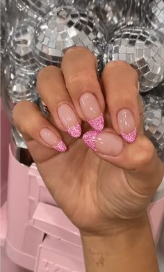 French Tip With Sparkle, Nail Designs Sparkle, Winter Glitter Nails, Manicures Ideas, Neutral Nail, Glitter French Tips, Glitter French Manicure, French Manicures, Polish Ideas