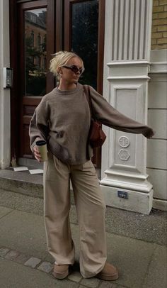 Skandinavian Fashion, Beige Outfit, Uni Outfits, Autumn Fits, Knitting Women Cardigan, Cold Outfits, High Street Fashion, Stil Inspiration, Looks Street Style