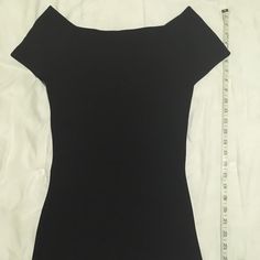 Nwt Women’s Size M Max Studio Top. See Photos For Length And Care Instructions. Elegant Black Bodycon Top, Bodycon Short Sleeve Top For Night Out, Black Bodycon Top For Night Out, Black Seamless Bodycon Top, Max Studio, Womens Tops, Women Shopping, Black, Color