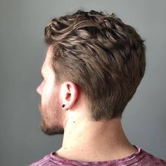 Med Hairstyles, Wavy Hairstyles For Men, Mens Wavy Haircuts, Mens Haircuts Thick Hair, Mens Haircuts Wavy Hair, Men Undercut, Long Wavy Hairstyles, Boys Cut, Style My Hair