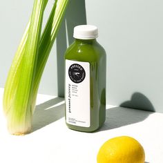 BEBIDA Juice Photography Styling, Pressed Juice Cleanse, Eat Mindfully, Macro Photography Tips, Pressed Juicery, Juice Company, Foods Healthy