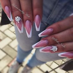 French Manicure Stiletto Nails, Ongles Bling Bling, Glamour Nails, Glam Nails, Hot Nails, Fabulous Nails, Coffin Nails Designs, Bling Nails