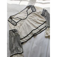 New Fall 2023 Collection. Beautiful Boho Free People Slouch Oversized Style Top With Embroidery. Super Soft And Cozy. Xs Fits A S/M Too. Brand New. Casual Embroidered Off White Tops, Summer Beige Top With Geometric Embroidery, Beige Top With Geometric Embroidery For Summer, Cream Cropped Cotton Tops, Chic Cream Tops With Floral Embroidery, Beige Geometric Embroidered Top For Summer, Casual Cream Embroidered Tops, Spring Black Top With Geometric Embroidery, Black Top With Geometric Embroidery For Spring