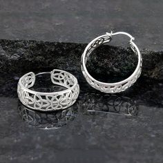 Celtic Knot Design, 925 Sterling Silver Earrings. This Sterling Silver Earring Is A Lovely Piece Of Jewelry For Women, Wife, Mom, Girlfriend For Every Occasion. The Earrings Is Made Of 925 Sterling Silver. Plain Silver Earring - Celtic Knot Earring - 925 Sterling Silver Earring - Hoop Earring - Vintage Style Earring - Unique Earring - Everyday Earring - Handmade Earring - Silver Earring - Gift For Her. We accept customization, contact us For Custom orders. Product Detail : Metal : 925 Sterling S Pierced Round Hoop Earrings In White Gold, Pierced Round White Gold Hoop Earrings, Silver Hoop Earrings For Pierced Ears, Stamped 925 Hoop Earrings For Gift, Earring Unique, Celtic Knot Earrings, Unique Earring, Celtic Knot Designs, Celtic Earrings