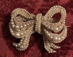 ANTIQUE Georgian Seed Pearl Brooch Large Bow 1-5/8 x 1-3/8 GOLD Swing Clasp | #1912961558 Seed Pearl Jewelry, Pearl Frame, Bugs Embroidery, Georgian Jewelry, Pearl Love, Beaded Jewellery, Pearl Jewellery, Large Bow, Pearl Brooch