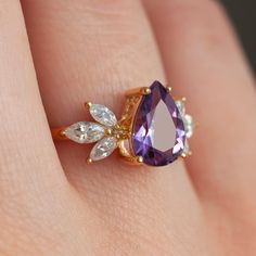 Luxury Diamond Amethyst Ring, Luxury Amethyst Ring With Diamond Center Stone, Luxury Amethyst Engagement Diamond Ring, Luxury Amethyst Marquise Jewelry, Luxury Diamond Amethyst Ring For Wedding, Luxury Pear-shaped Purple Ring, Amythest Engagement Rings, Black Spinel Ring, Jewellery Design Sketches