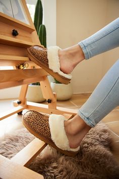 Indulge in ultimate comfort and style with the SMAIBULUN Ugg | Stefanie Leopard Faux Fur Slipper! This slipper's luxurious faux fur lining offers cozy warmth, while the leopard print adds a touch of wild elegance. Enjoy every step with the perfect blend of fashion and relaxation. 0.59'' heel Slip-on Upper: 100% Suede upper Lining: 65% Faux fur, 35% Wool Rubber sole Feature: Lightweight, ultra-soft faux fur lined, anti-skid rubber sole. Brown Faux Fur Casual Slippers, Brown Casual Faux Fur Slippers, Casual Faux Fur Lined Slippers, Casual Brown Faux Fur Slippers, Casual Faux Fur Slippers, Fall Faux Fur Lined Slippers, Faux Fur Slippers, The Leopard, Fur Slippers