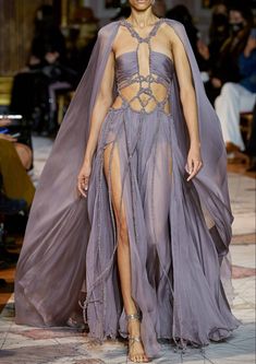 2022 Couture, Bouchra Jarrar, Hussein Chalayan, Runway Fashion Couture, Damir Doma, Winter 22, Julien Macdonald, Gareth Pugh, Naeem Khan