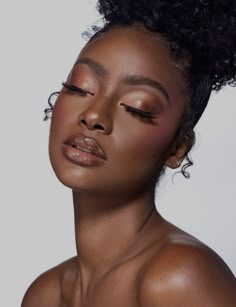 Make Up Sposa, Maquillage Yeux Cut Crease, Mekap Mata, Natural Glam Makeup, Wedding Makeup Tutorial, Makeup For Black Skin, Natural Glowy Makeup, Brown Skin Makeup, Soft Glam Makeup