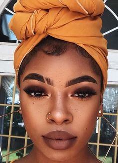 Natural Makeup For Blondes, Natural Summer Makeup, Cute Nose Piercings, Hair Care Growth, Summer Makeup Looks, Smink Inspiration, Natural Makeup Tutorial, Scene Hair, Dark Skin Makeup