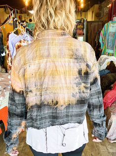 Sherri bleached and distressed cropped floral pocket flannel. one of a kind, handmade bleached and distressed flannel shirt that is cropped and upcycled with floral printed pockets and vintage buttons. Boho Womens Clothing, Bohemian Style Clothing, Kimono Sweater, Hippie Look, Floral Pocket