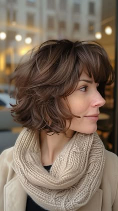 Shattered Bob, Chin Length Hair, Haircuts For Medium Hair, Haircut And Color, Summer Hair Color, Short Hair With Bangs, Short Hair With Layers, Great Hair