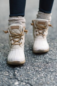 Sperry Duck Boots Outfit, How To Wear Duck Boots, Winter Wedding Boots, Duck Boots Outfit, Trendy Winter Boots, Wedding Under The Stars, Winter Wedding Shoes, Sperry Boots, New Years Eve Wedding