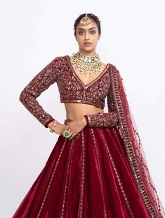 Geometric Lehenga, Kali Skirt, Velvet Blouse Design, Vani Vats, Garba Dress, Velvet Dupatta, Lehenga Red