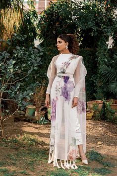 Ethnic Wears, Latest Maxi Dresses, Floral Frocks, Hand Painted Dress, Frock For Women, Style Guru, Printed Dupatta, Indian Dresses Traditional, Festive Collection