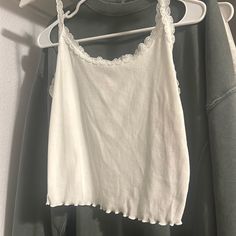 Cute Simple Crop Top. Trendy Summer Tops From Target, Cropped Tank Top Outfit, Plus Size Body Suit, Simple Crop Top, White Crop Tops, The Black Crowes, Sheer Crop Top, Graphic Crop Top, Tank Top Outfits