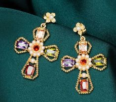 💛Luxury Elegant Colorful Cross Earrings With Beautiful Cubic Zirconia Stones made into a Vintage vibrant Design . 💛Very Stylish And Beautiful  💛Can Be worn For any occasion . 💛Light Weight All Day wearable. Baroque Jewelry, Cross Earrings Studs, Rhinestone Cross, Boho Style Jewelry, Deco Jewelry, Cross Earrings, Purple Crystals, Art Deco Jewelry, Rose Earrings