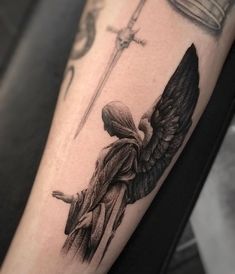 Look at situations from all angles, and you will become more open. Beautiful Angel tattoo by Ray from inkache_tattoo #angeltattoodesign #tattooidea Angle Tattoo, Australian Tattoo, Tattoo Artist Tattoo, Artist Tattoo, Half Sleeve Tattoos For Guys, Angel Tattoo Designs, Greek Tattoos, Small Tattoos For Guys, Hand Tattoos For Guys