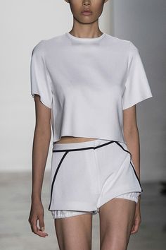 Pajamas Design, Sporty Glam, Trendy Activewear, Sport Tennis, Minimal Chic, Sport Chic, Sports Shorts, Sporty Chic, Mode Inspiration