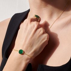 - 14K Gold Vermeil. - Gemstone: Authentic Malachite. - Pendant Size: 0.47" x 0.47" / 12 x 12mm. - Stone size：0.39” x 0.39" / 10 x 10mm - Weight: 3.5g. - Adjustable Chain Length: 6.5" / 16.5cm - 7.0" / 17.8cm in max. Malachite Bracelet, Malachite Pendant, Great Gifts For Women, Jewelry Designers, Post Ideas, Bracelet Crafts, Contemporary Jewellery, Exquisite Jewelry, Luxury Outfits