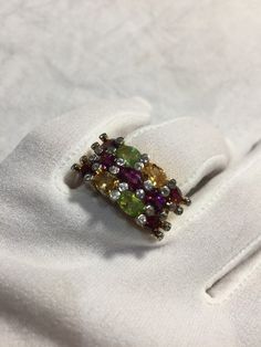 Vintage Mixed Genuine Gemstones 925 Sterling Silver Ring https://www.etsy.com/listing/516464441/vintage-mixed-genuine-gemstones-925?utm_source=crowdfire&utm_medium=api&utm_campaign=api Bohemian Ring, Vintage Jewelry Sets, Bohemian Rings, Deco Ring, Heart Locket, Vintage Jewels, White Sapphire, 925 Sterling Silver Earrings, Purple Amethyst